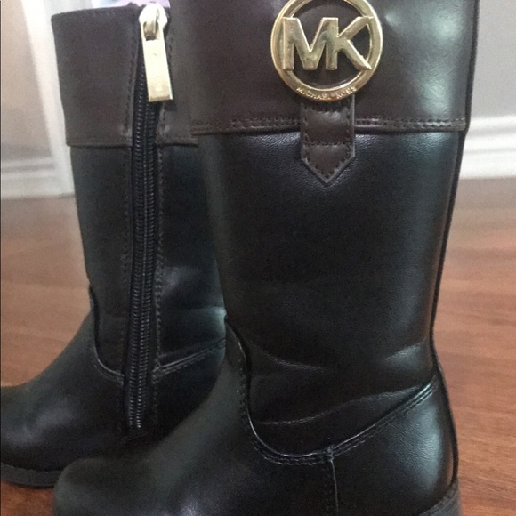 Size 5 Toddler Michael Kors Boots - Picture 1 of 3